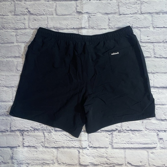 All Birds Exercise Shorts - XL - Picture 2 of 6